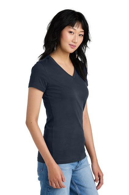 District ® Women’s Perfect Weight ® V-Neck Tee (DM1170L)